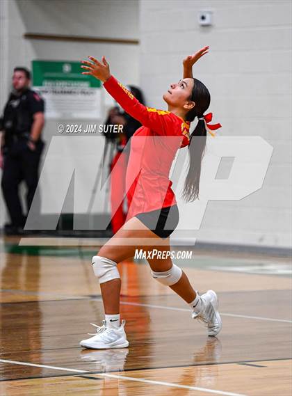 Thumbnail 1 in Caldwell vs Stafford (UIL Volleyball 4A D2 Bi-District) photogallery.