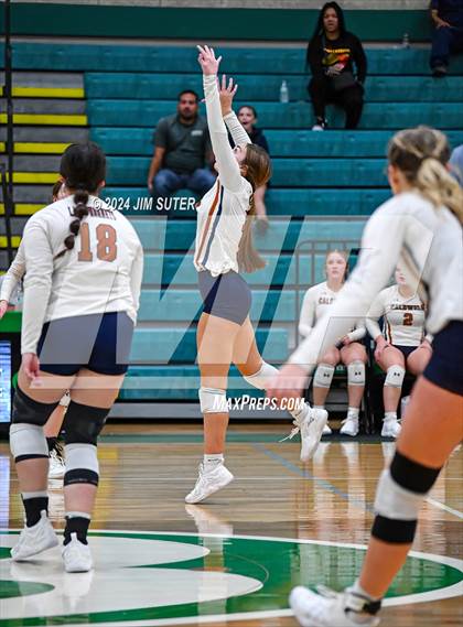 Thumbnail 3 in Caldwell vs Stafford (UIL Volleyball 4A D2 Bi-District) photogallery.