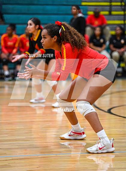 Thumbnail 3 in Caldwell vs Stafford (UIL Volleyball 4A D2 Bi-District) photogallery.