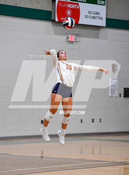 Thumbnail 3 in Caldwell vs Stafford (UIL Volleyball 4A D2 Bi-District) photogallery.