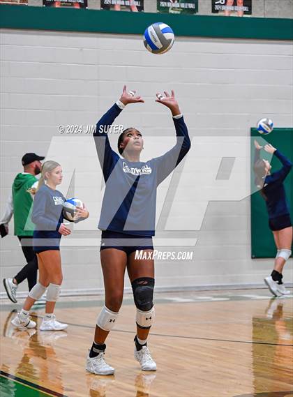 Thumbnail 1 in Caldwell vs Stafford (UIL Volleyball 4A D2 Bi-District) photogallery.