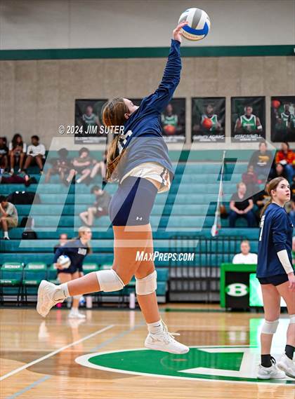 Thumbnail 3 in Caldwell vs Stafford (UIL Volleyball 4A D2 Bi-District) photogallery.