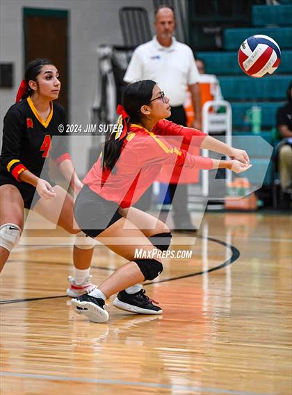 Thumbnail 3 in Caldwell vs Stafford (UIL Volleyball 4A D2 Bi-District) photogallery.