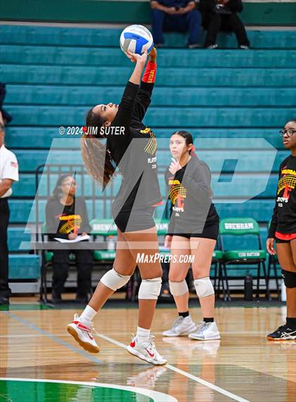 Thumbnail 2 in Caldwell vs Stafford (UIL Volleyball 4A D2 Bi-District) photogallery.