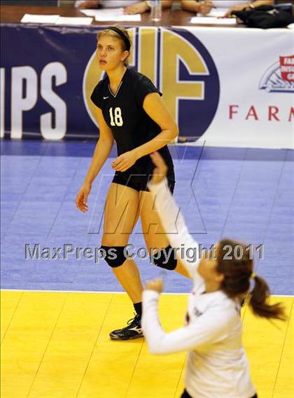 Thumbnail 2 in Troy vs. St. Francis (CIF D2 State Final) photogallery.