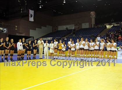 Thumbnail 2 in Troy vs. St. Francis (CIF D2 State Final) photogallery.