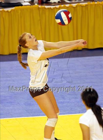 Thumbnail 3 in Troy vs. St. Francis (CIF D2 State Final) photogallery.