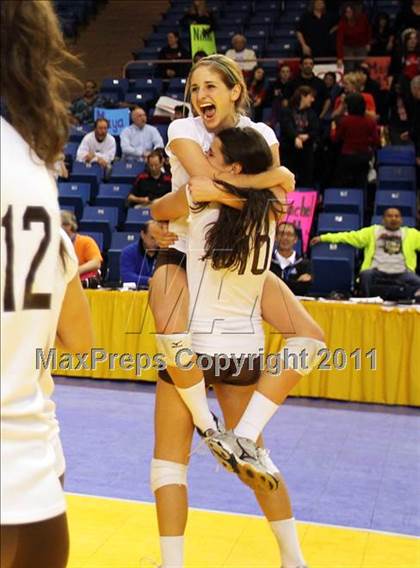 Thumbnail 1 in Troy vs. St. Francis (CIF D2 State Final) photogallery.