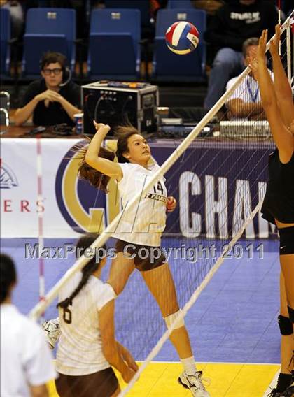Thumbnail 2 in Troy vs. St. Francis (CIF D2 State Final) photogallery.