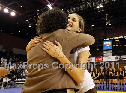 Thumbnail 2 in Troy vs. St. Francis (CIF D2 State Final) photogallery.