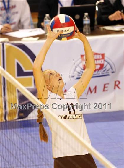 Thumbnail 2 in Troy vs. St. Francis (CIF D2 State Final) photogallery.