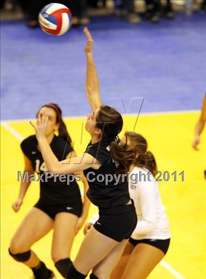 Thumbnail 3 in Troy vs. St. Francis (CIF D2 State Final) photogallery.
