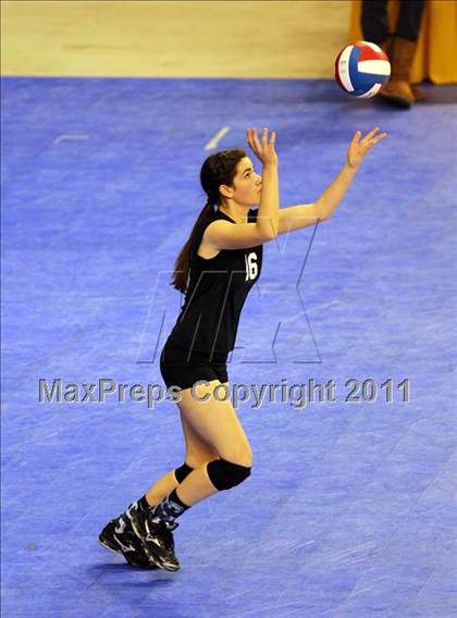 Thumbnail 3 in Troy vs. St. Francis (CIF D2 State Final) photogallery.