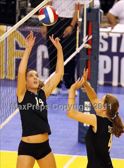 Thumbnail 3 in Troy vs. St. Francis (CIF D2 State Final) photogallery.