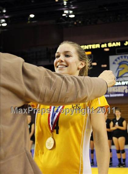 Thumbnail 3 in Troy vs. St. Francis (CIF D2 State Final) photogallery.