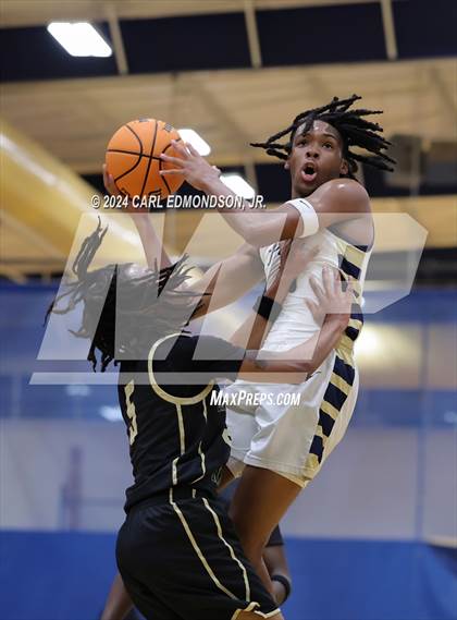 Thumbnail 1 in Pope John Paul II vs. McAdory photogallery.