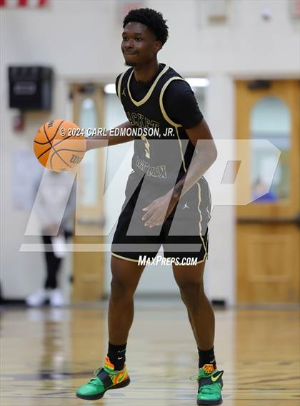 Thumbnail 2 in Pope John Paul II vs. McAdory photogallery.