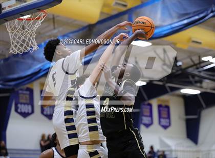 Thumbnail 2 in Pope John Paul II vs. McAdory photogallery.