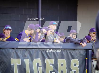 Thumbnail 3 in DeSoto Central @ Arlington photogallery.