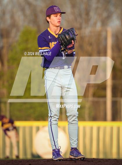 Thumbnail 3 in DeSoto Central @ Arlington photogallery.