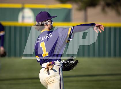 Thumbnail 2 in DeSoto Central @ Arlington photogallery.
