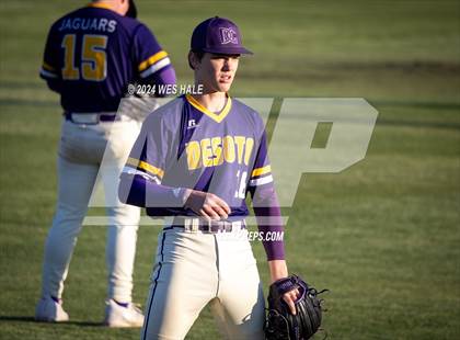 Thumbnail 1 in DeSoto Central @ Arlington photogallery.