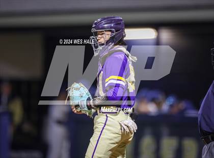 Thumbnail 1 in DeSoto Central @ Arlington photogallery.