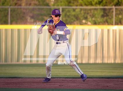 Thumbnail 1 in DeSoto Central @ Arlington photogallery.