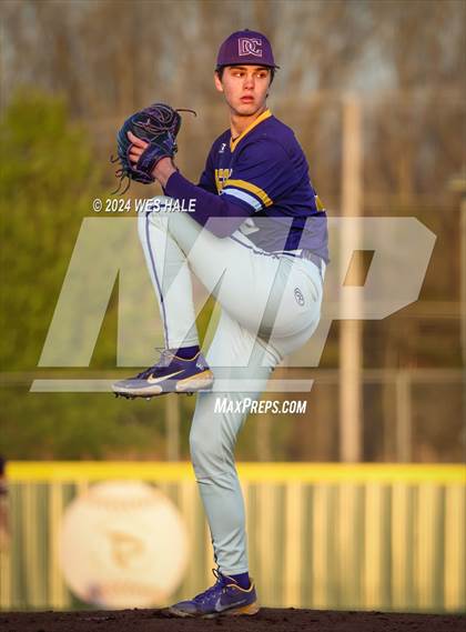 Thumbnail 3 in DeSoto Central @ Arlington photogallery.