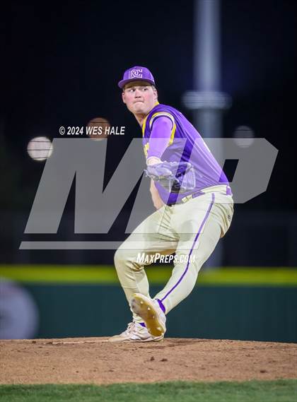 Thumbnail 3 in DeSoto Central @ Arlington photogallery.