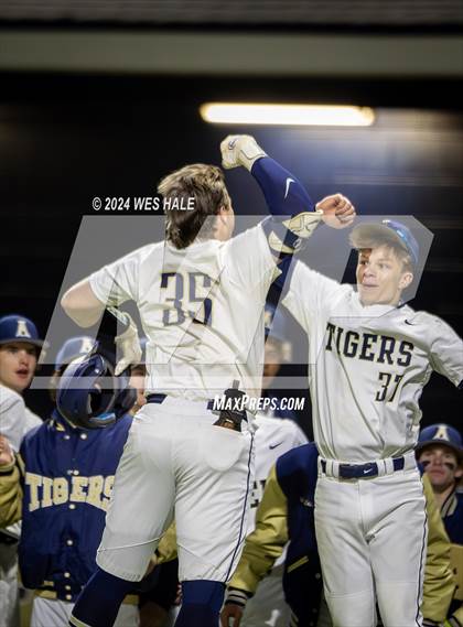 Thumbnail 2 in DeSoto Central @ Arlington photogallery.