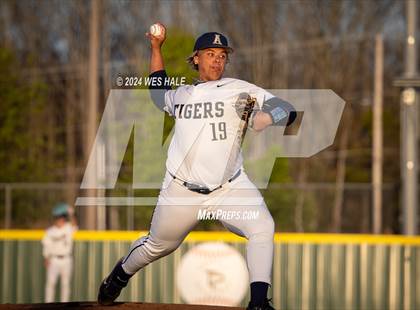 Thumbnail 1 in DeSoto Central @ Arlington photogallery.