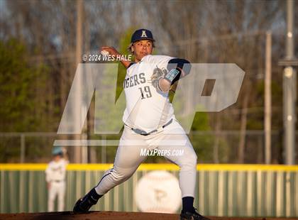 Thumbnail 3 in DeSoto Central @ Arlington photogallery.