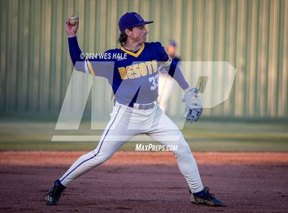Thumbnail 3 in DeSoto Central @ Arlington photogallery.