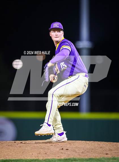 Thumbnail 2 in DeSoto Central @ Arlington photogallery.
