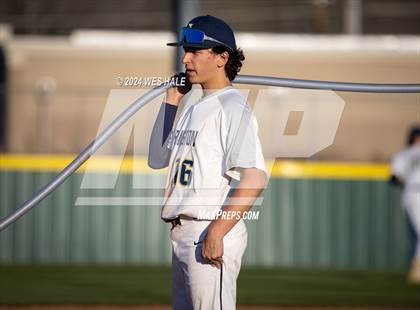 Thumbnail 3 in DeSoto Central @ Arlington photogallery.