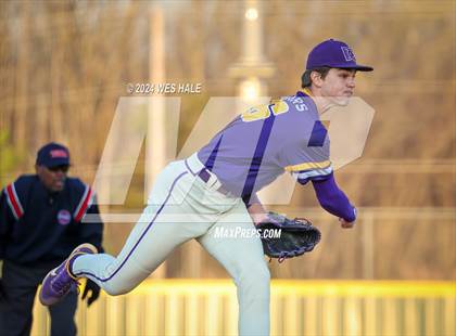 Thumbnail 2 in DeSoto Central @ Arlington photogallery.