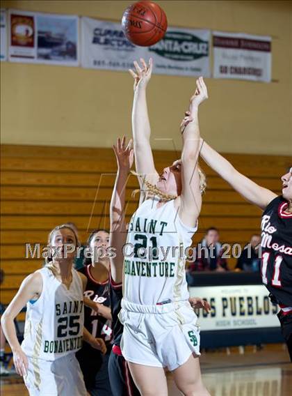 Thumbnail 3 in St. Bonaventure vs Rio Mesa (Santa Barbara Tournament of Champions) photogallery.