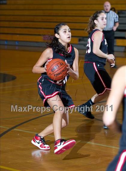 Thumbnail 1 in St. Bonaventure vs Rio Mesa (Santa Barbara Tournament of Champions) photogallery.