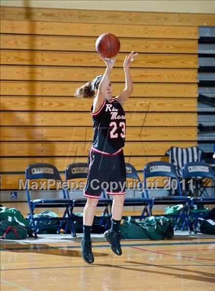 Thumbnail 2 in St. Bonaventure vs Rio Mesa (Santa Barbara Tournament of Champions) photogallery.