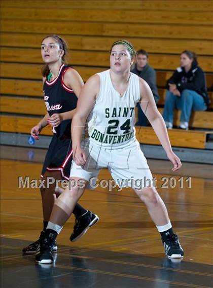 Thumbnail 1 in St. Bonaventure vs Rio Mesa (Santa Barbara Tournament of Champions) photogallery.