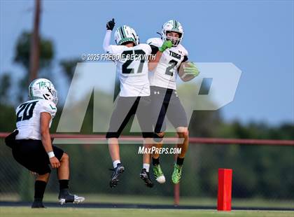 Thumbnail 3 in Tioga @ Collinsville photogallery.
