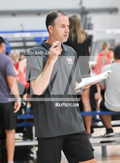 Thumbnail 3 in Mater Dei vs. Queen Creek (Nike TOC Southwest) photogallery.
