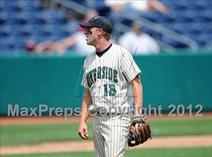 Thumbnail 1 in Riverside vs. Pine Grove (PIAA Class AA Final) photogallery.
