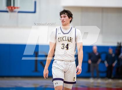 Thumbnail 3 in St. Vincent de Paul vs. Ukiah photogallery.