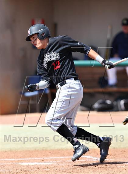 Thumbnail 1 in Eustis vs. Harvard-Westlake (National High School Invitational) photogallery.