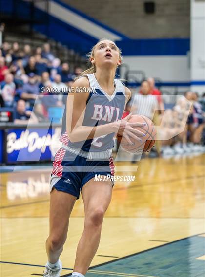 Thumbnail 2 in Bedford North Lawrence vs. Castle (IHSAA 4A Regional Semifinal Playoff) photogallery.