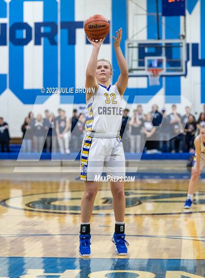 Thumbnail 1 in Bedford North Lawrence vs. Castle (IHSAA 4A Regional Semifinal Playoff) photogallery.