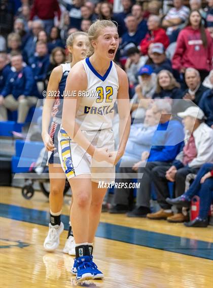 Thumbnail 1 in Bedford North Lawrence vs. Castle (IHSAA 4A Regional Semifinal Playoff) photogallery.