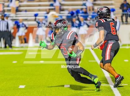 Thumbnail 3 in Port Arthur Memorial vs Barbers Hill (UIL Football 5A D1 Quarterfinal) photogallery.